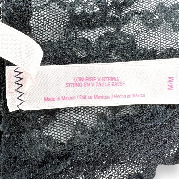 Victorias Secret Set Of Two Lace Panties Thong Cheeky Heart Print Lingerie  Med - Picture 9 of 14